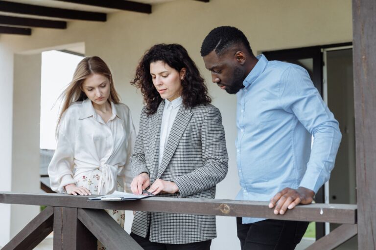 Comprendre les gains immobiliers : un guide essentiel pour les investisseurs